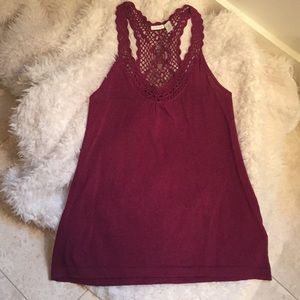 Maurice’s maroon tank size medium